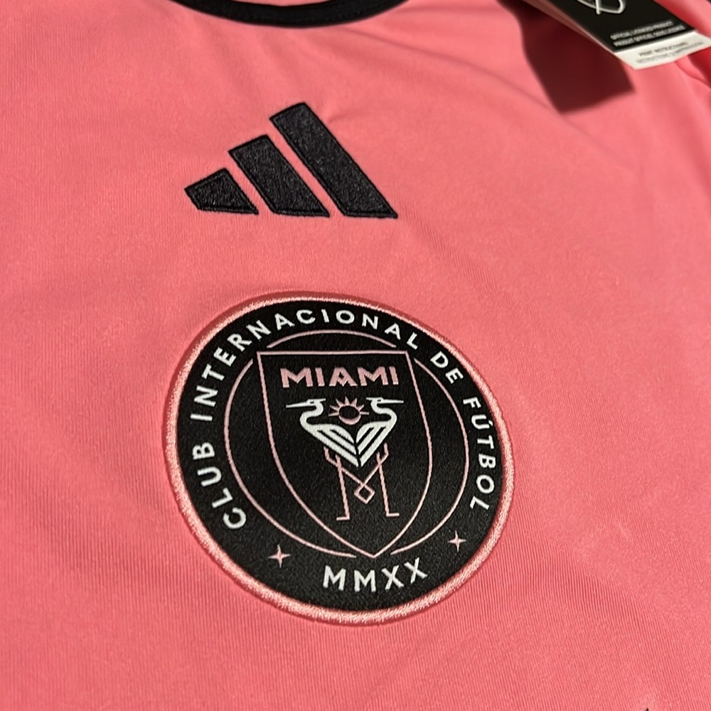 Inter Miami #10 Lionel Messi 2024/25 MLS Adidas Home Jersey - Picture 3 of 9